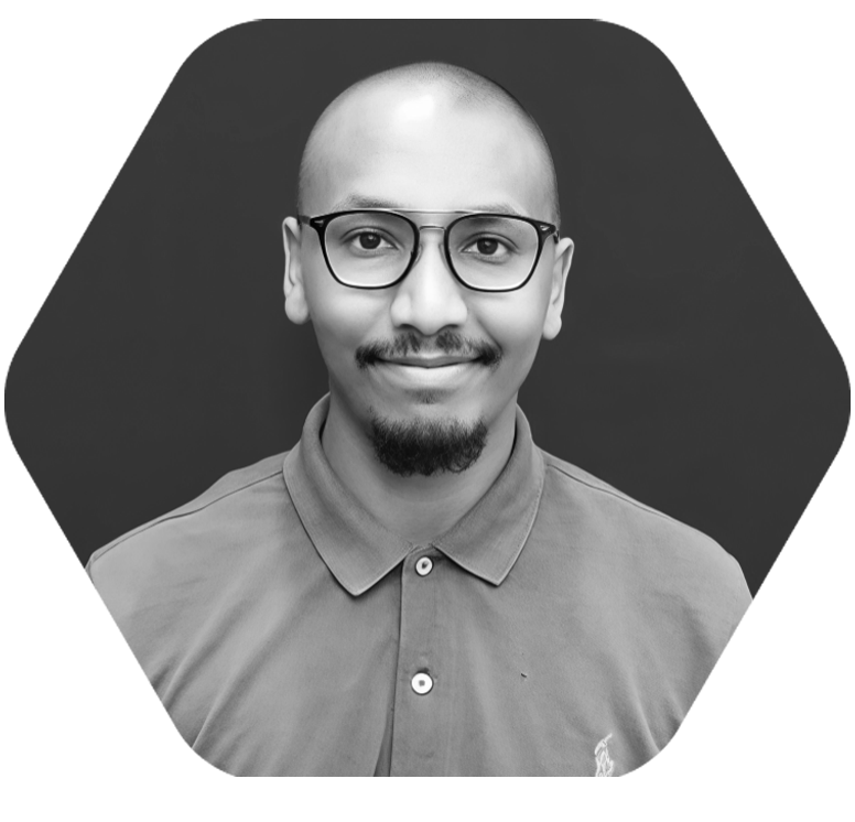 Senior{Full Stack} Web & App developer